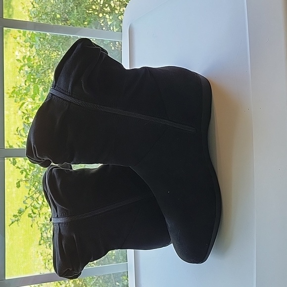 Aneela Wide Calf Boot - Picture 5 of 10